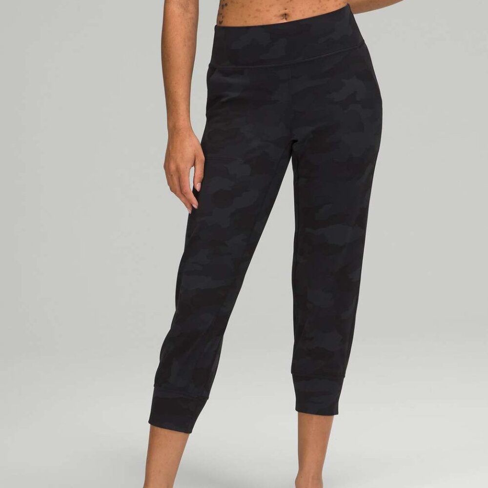 lululemon Align HR Jogger Crop (23") Heritage 365 Deep Coal Multi Camo Size 6